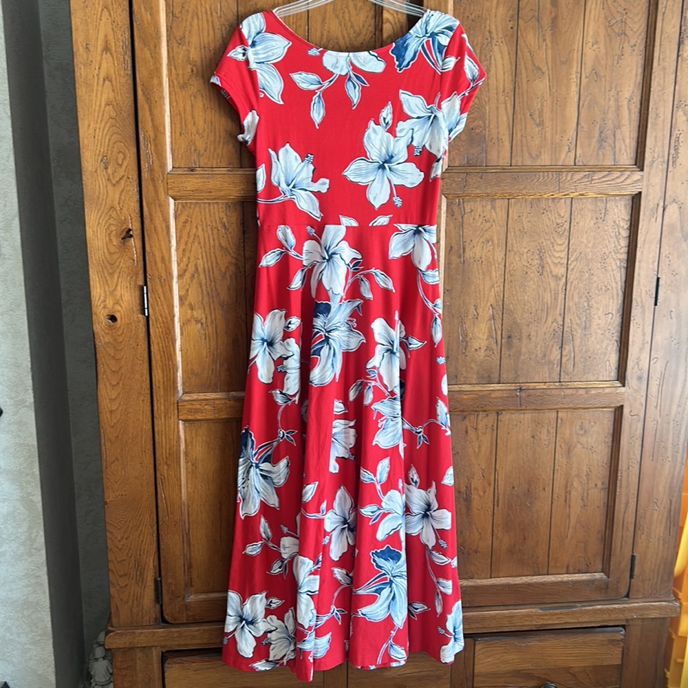 CHAPS🌺Floral TROPICAL Maxi DRESS Long Red Maxi Flare Hibiscis Flowers size Small - Picture 7 of 11
